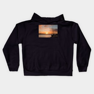 January sunrise on the River Blyth Kids Hoodie